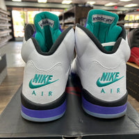 Grape Jordan 5 2025 (USED)