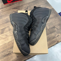 Anthracite Nike Air Foamposite One (2025) (USED, No Insoles, No Box)