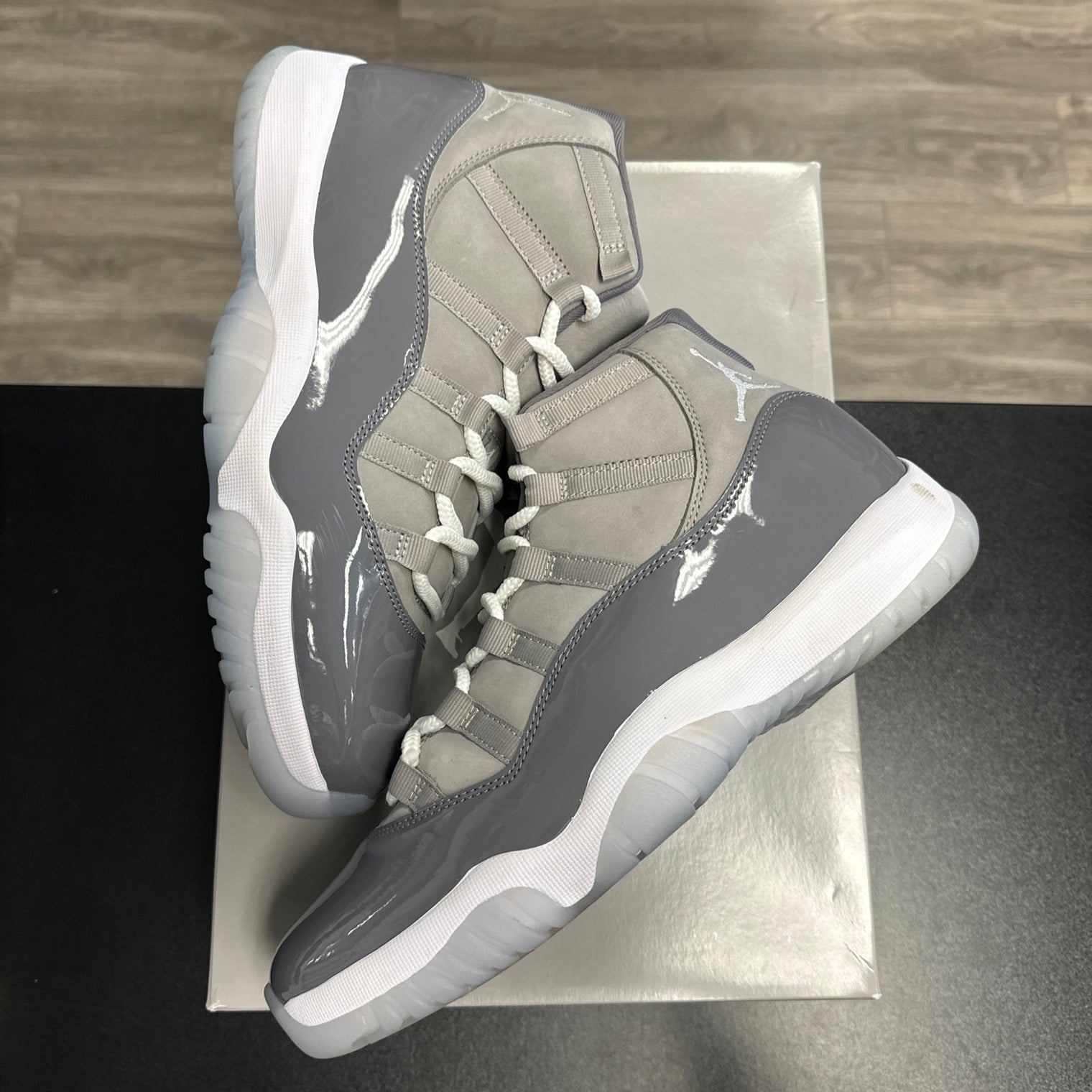 Cool Grey Jordan 11 (USED)