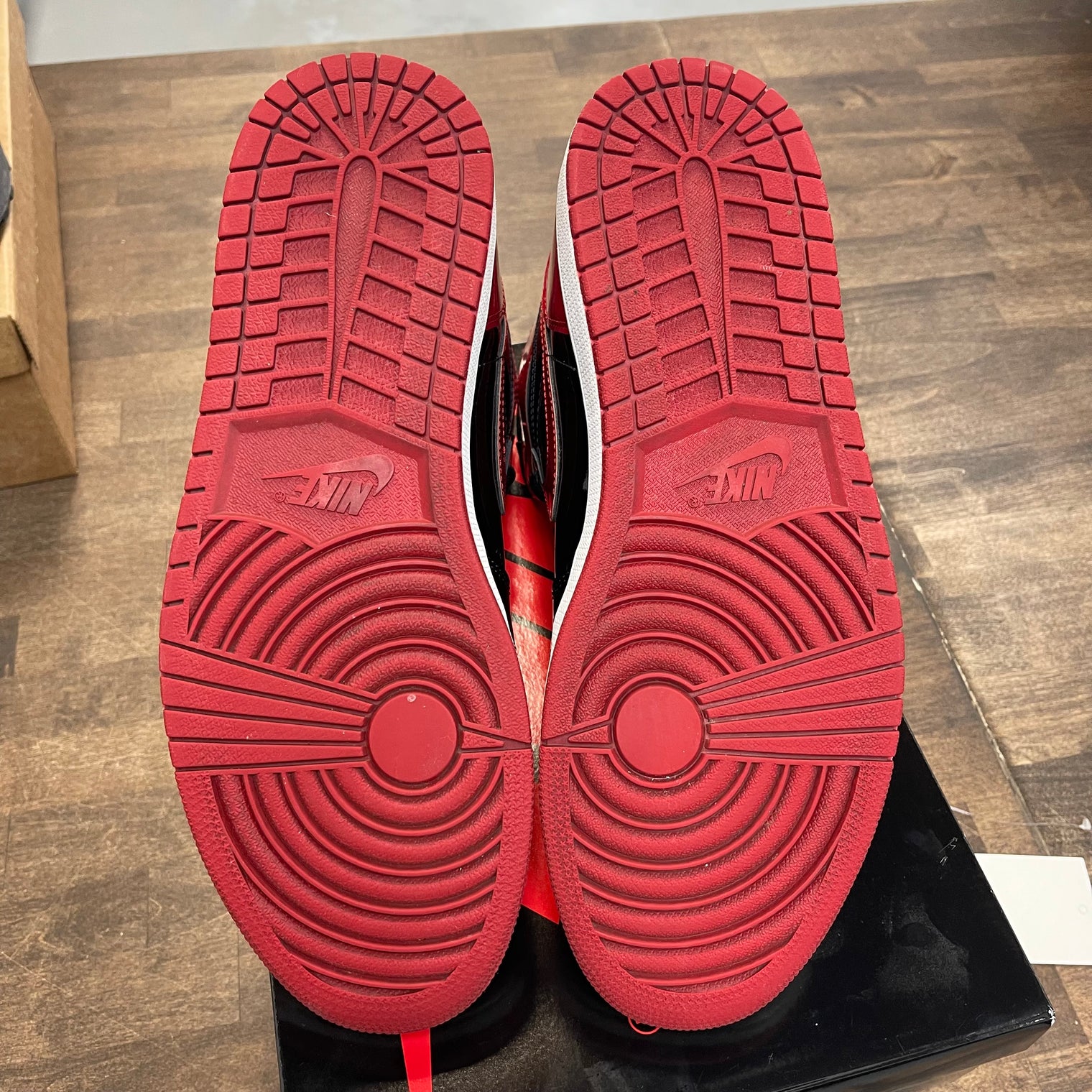 Patent Bred Jordan 1 High (USED)