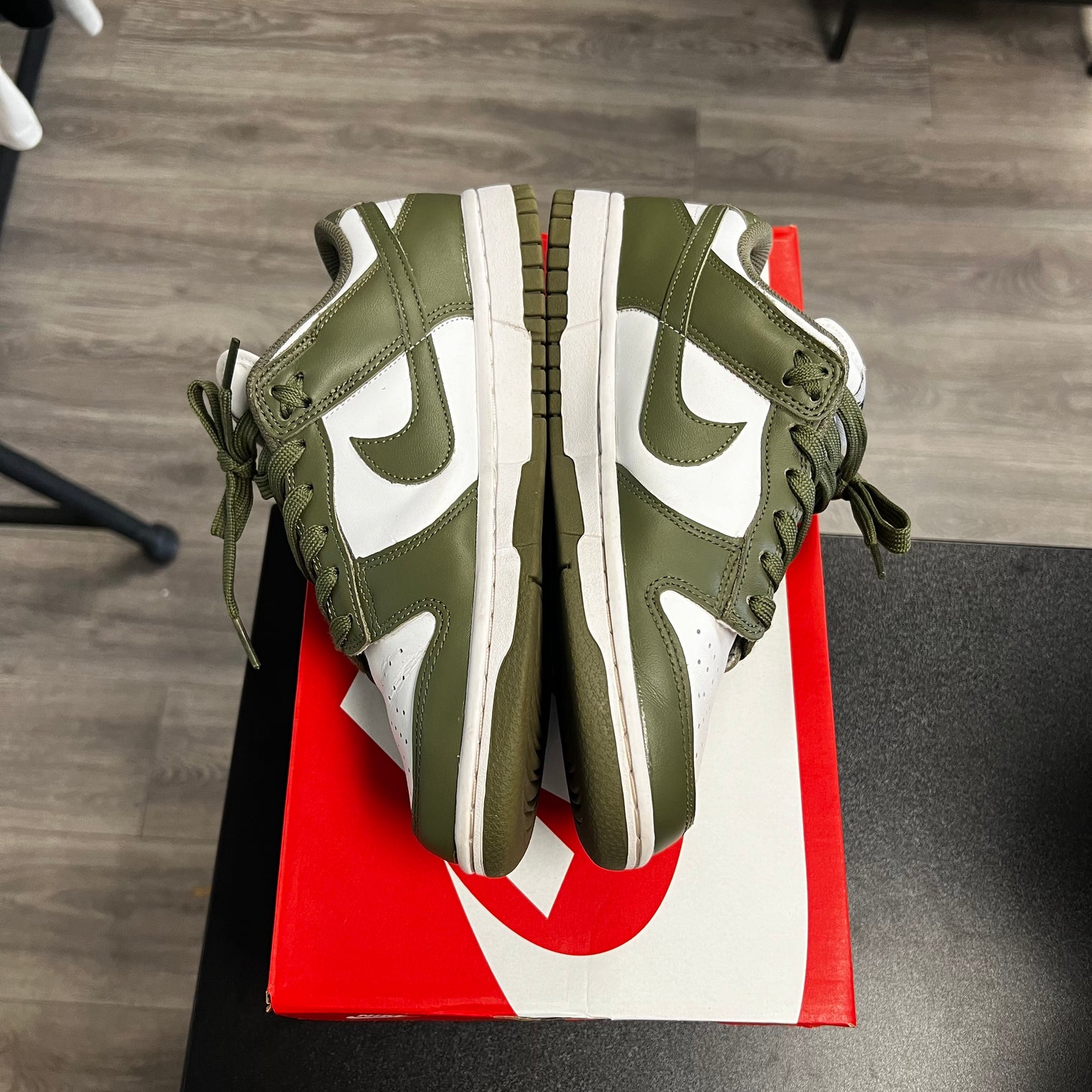 Nike Dunk Low Medium Olive (USED)