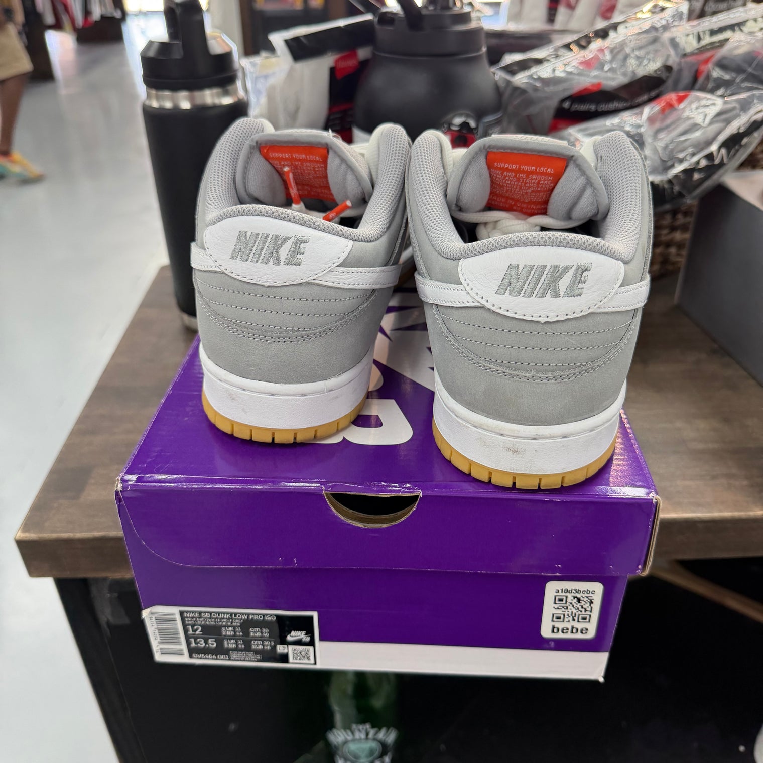 Nike SB Dunk Low Pro ISO Orange Label Wolf Grey Gum (USED)