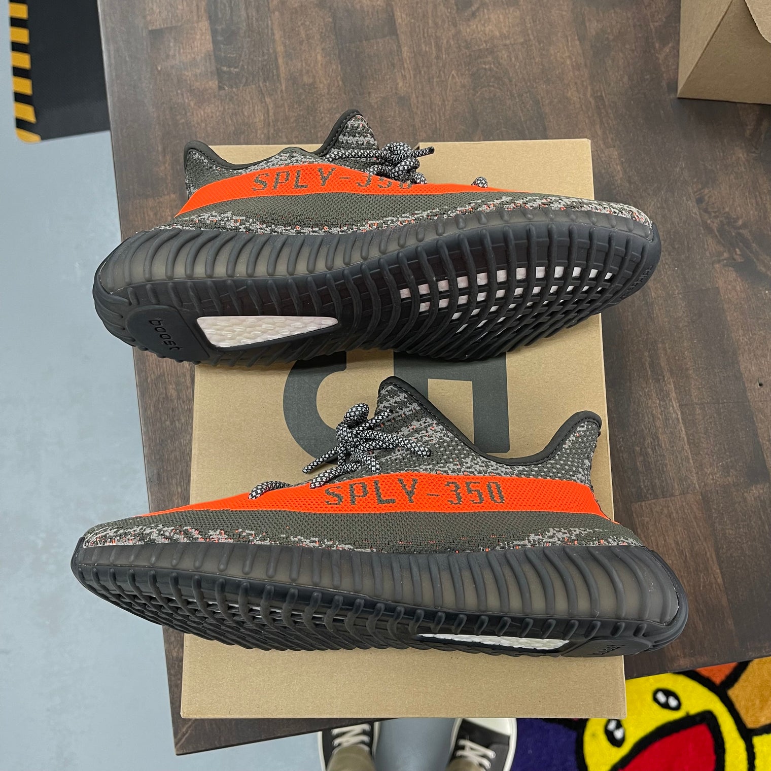 Carbon Beluga Yeezy 350 (USED)