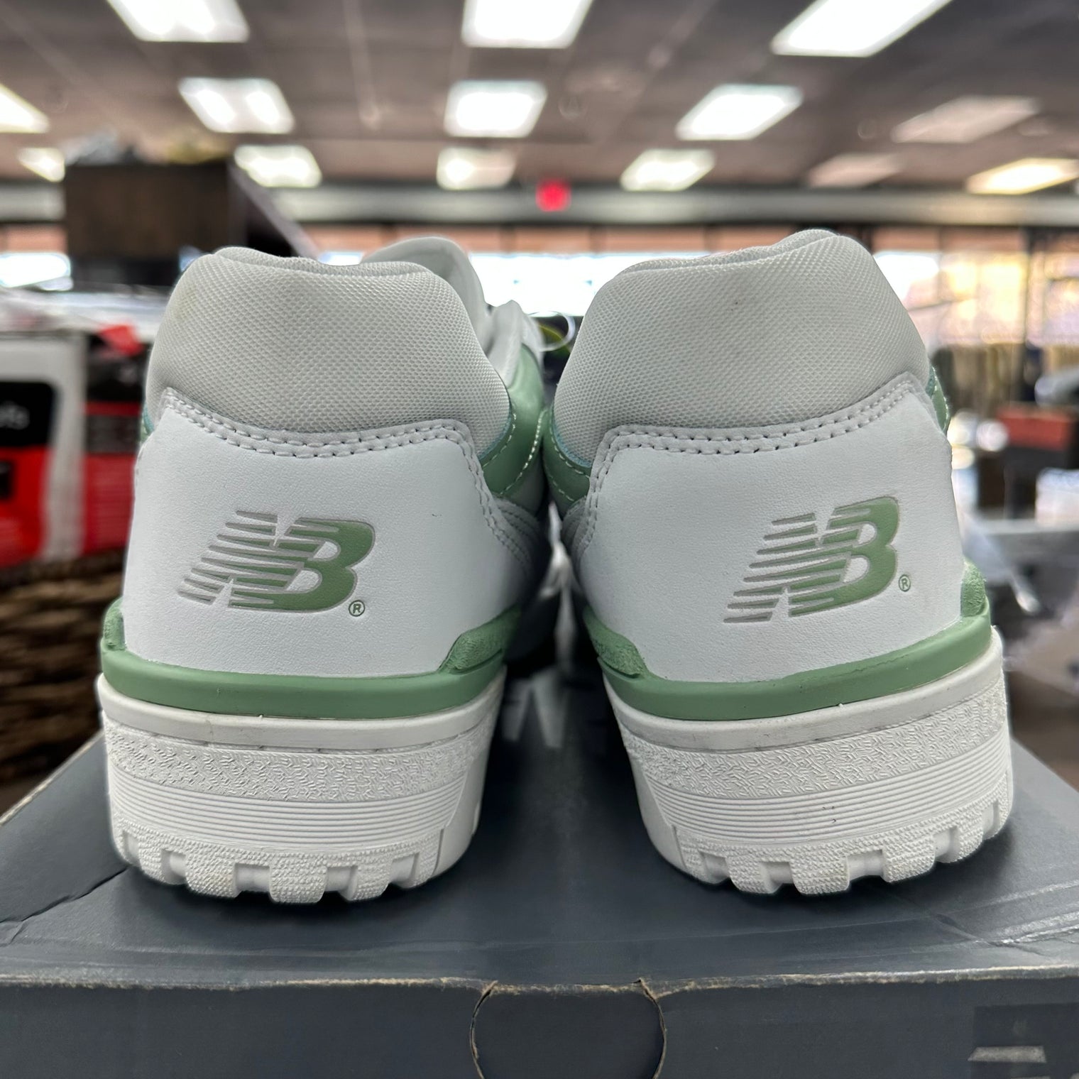 New Balance 550 White Mint Green (Lightly Worn)