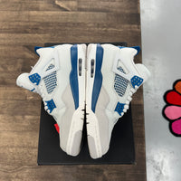Jordan 4 Retro Military Blue (2024) (US 8) (USED)