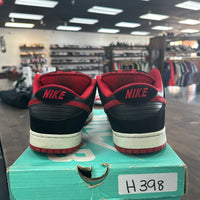 J Pack Bred SB Dunk Low (USED)