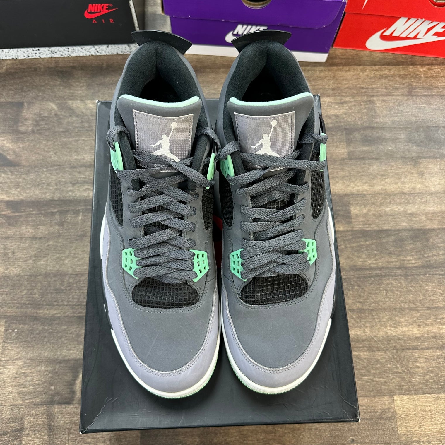 Green Glow Jordan 4 Retro (USED)