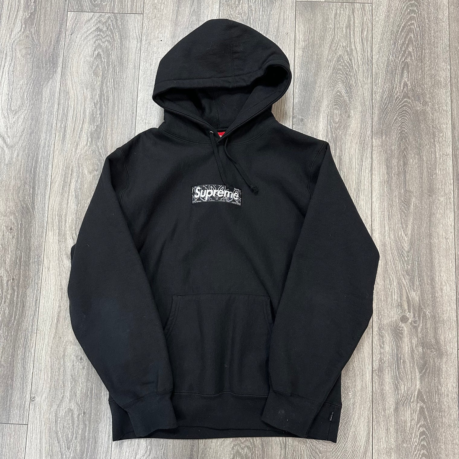Supreme Bandana Box Logo Hoodie Black (Used)