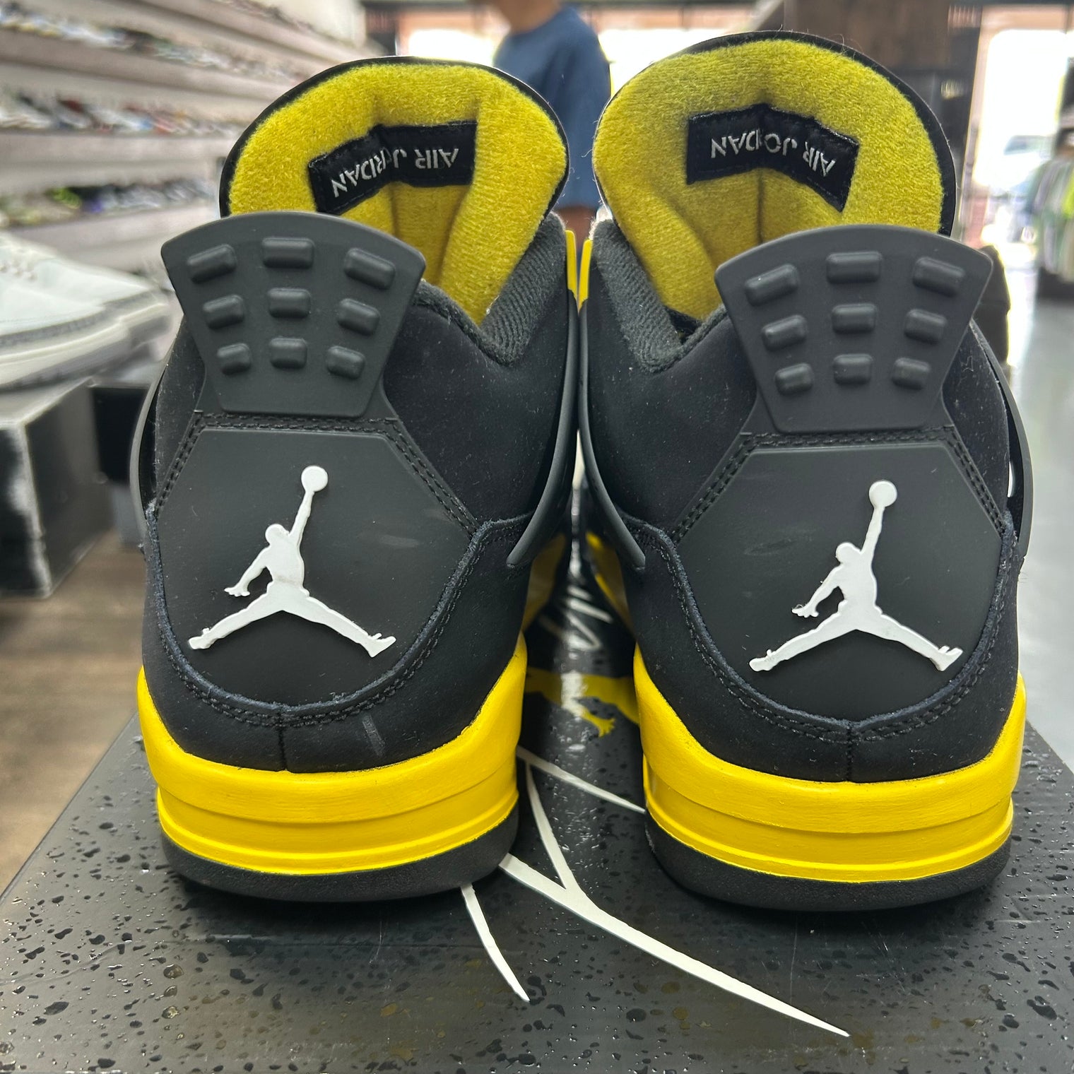 Yellow Thunder Jordan 4 Retro (USED)
