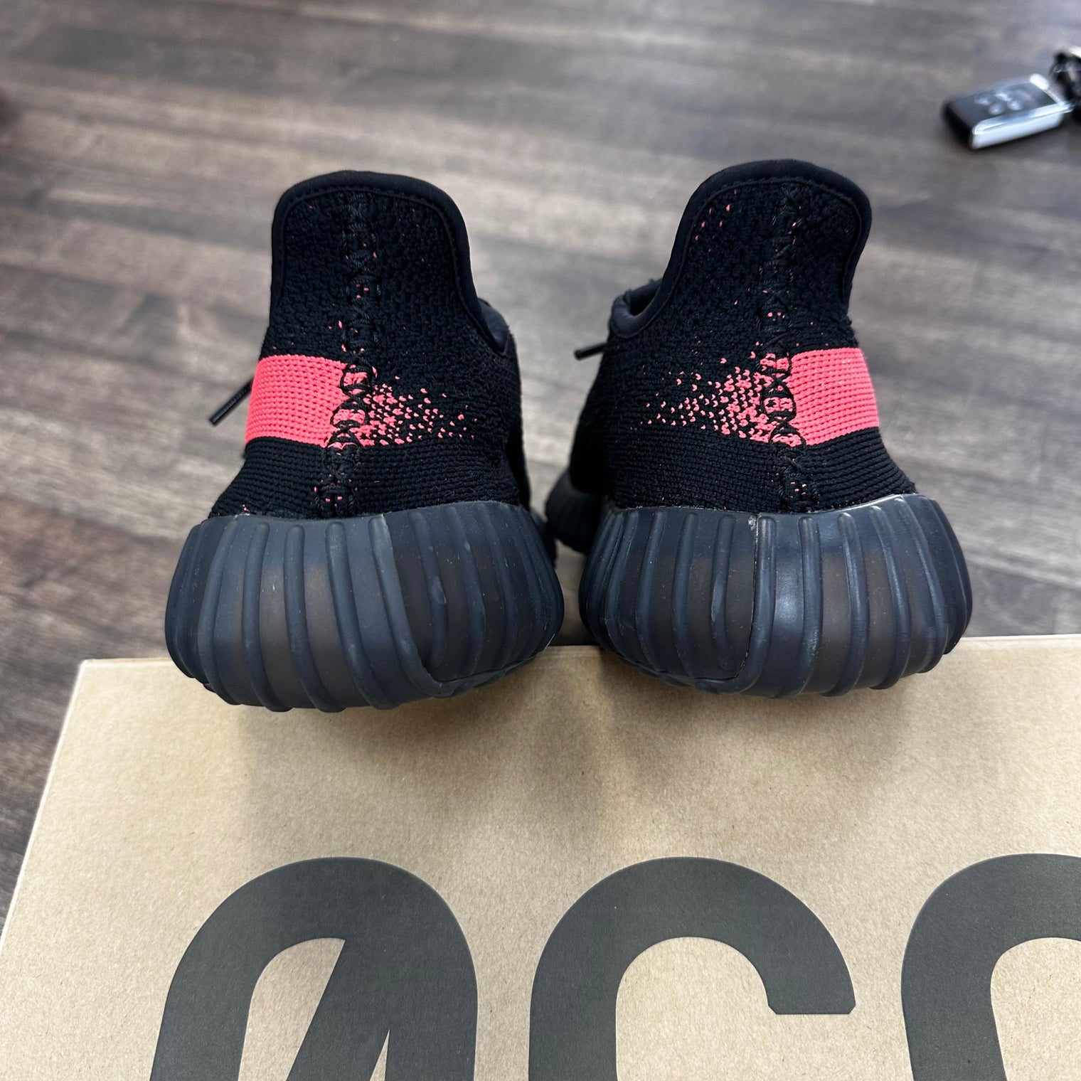 Core Red Stripe Yeezy 350 (Lightly Worn)