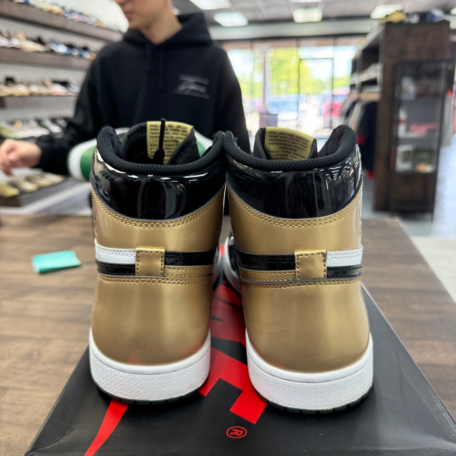 Patent Gold Jordan 1 High (Lightly Worn)