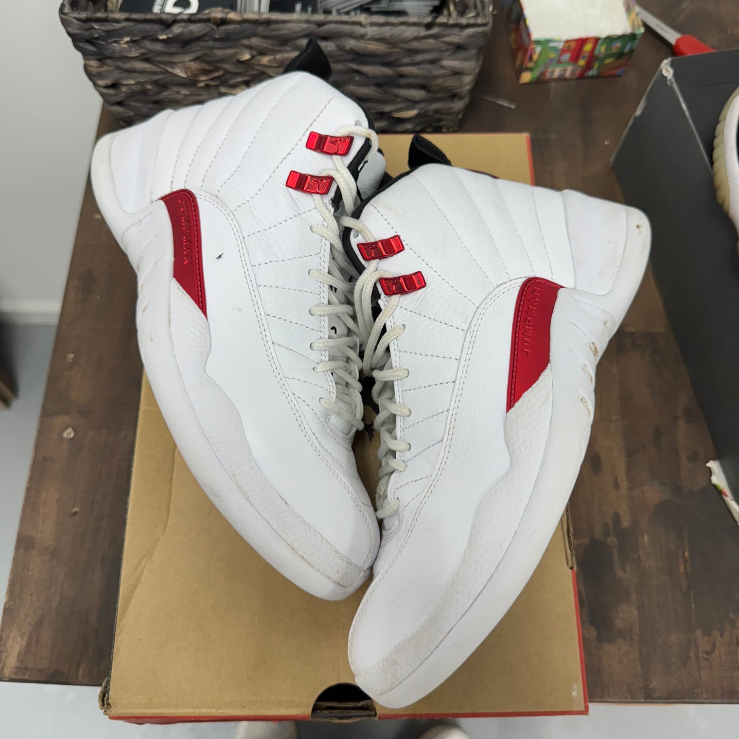Twist Jordan 12 (USED)