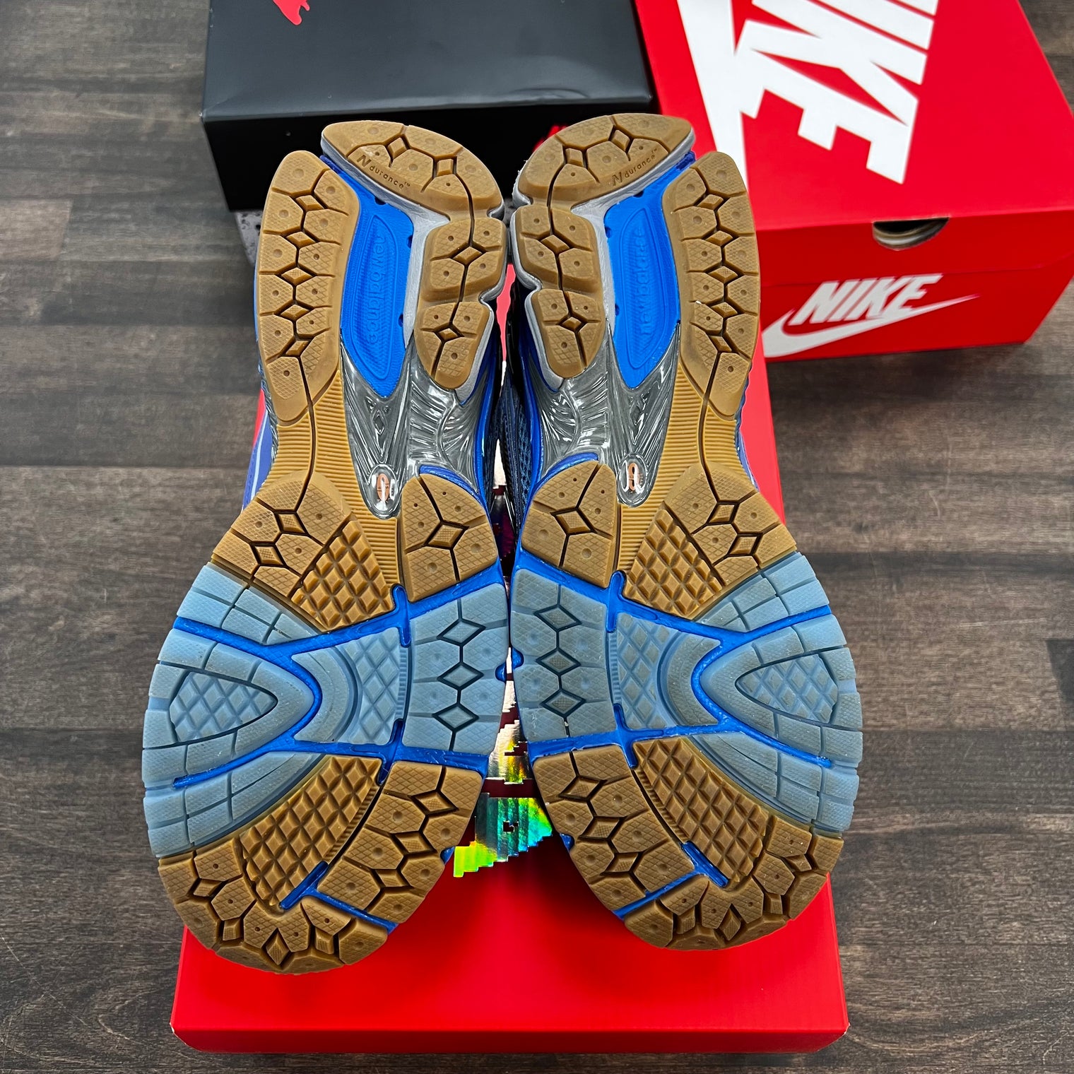 Baklava New Balance Azul 1906 (USED)