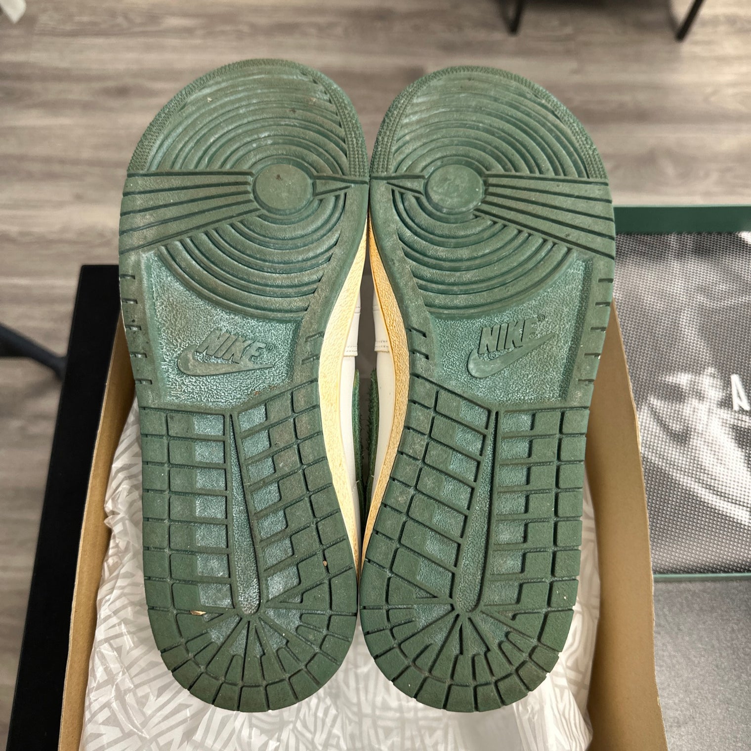 Green Stone A Ma Maniere Nike Air Ship (USED)