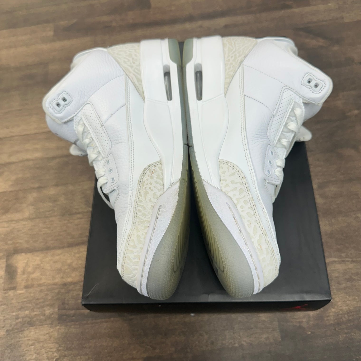Pure White Jordan 3 Retro (USED)