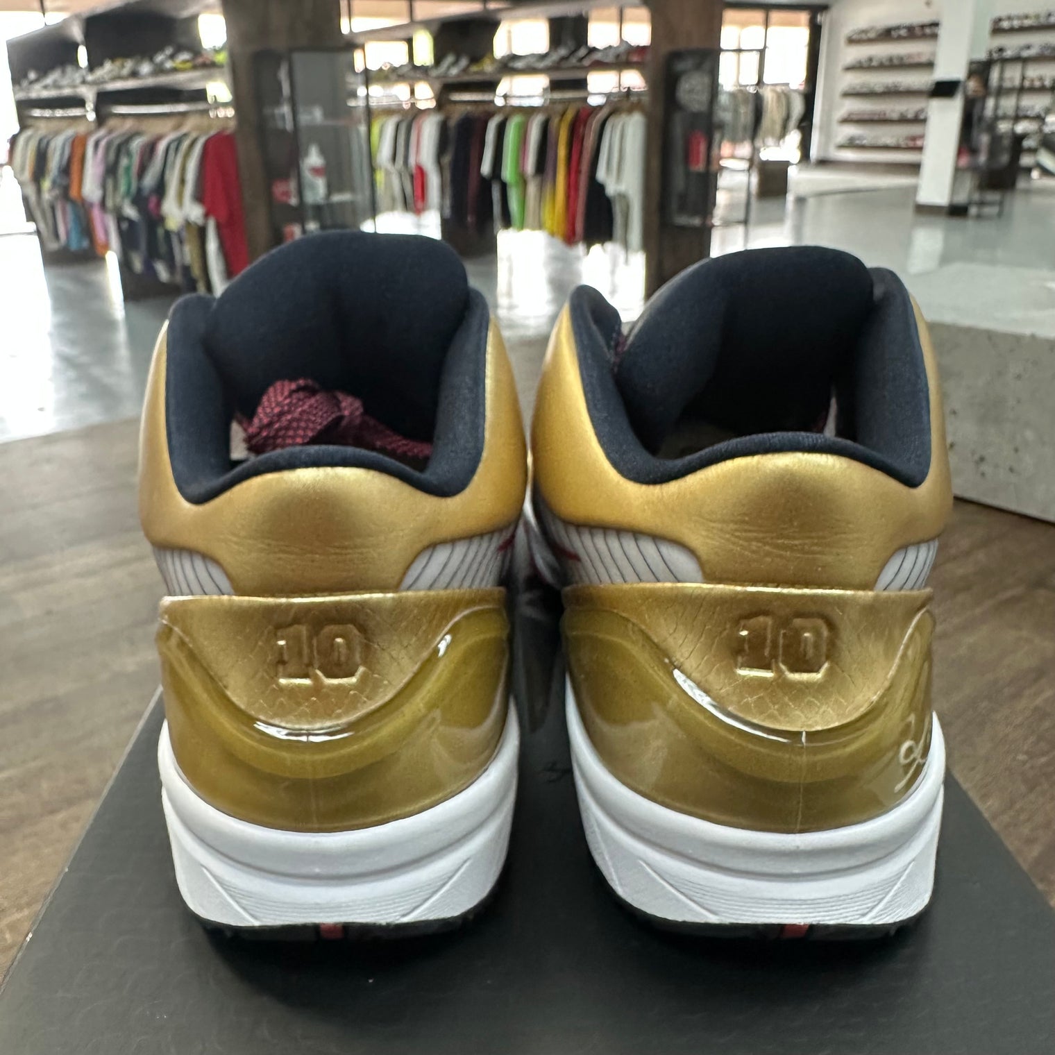 Gold Medal Kobe 4 Protro (Lightly Worn)