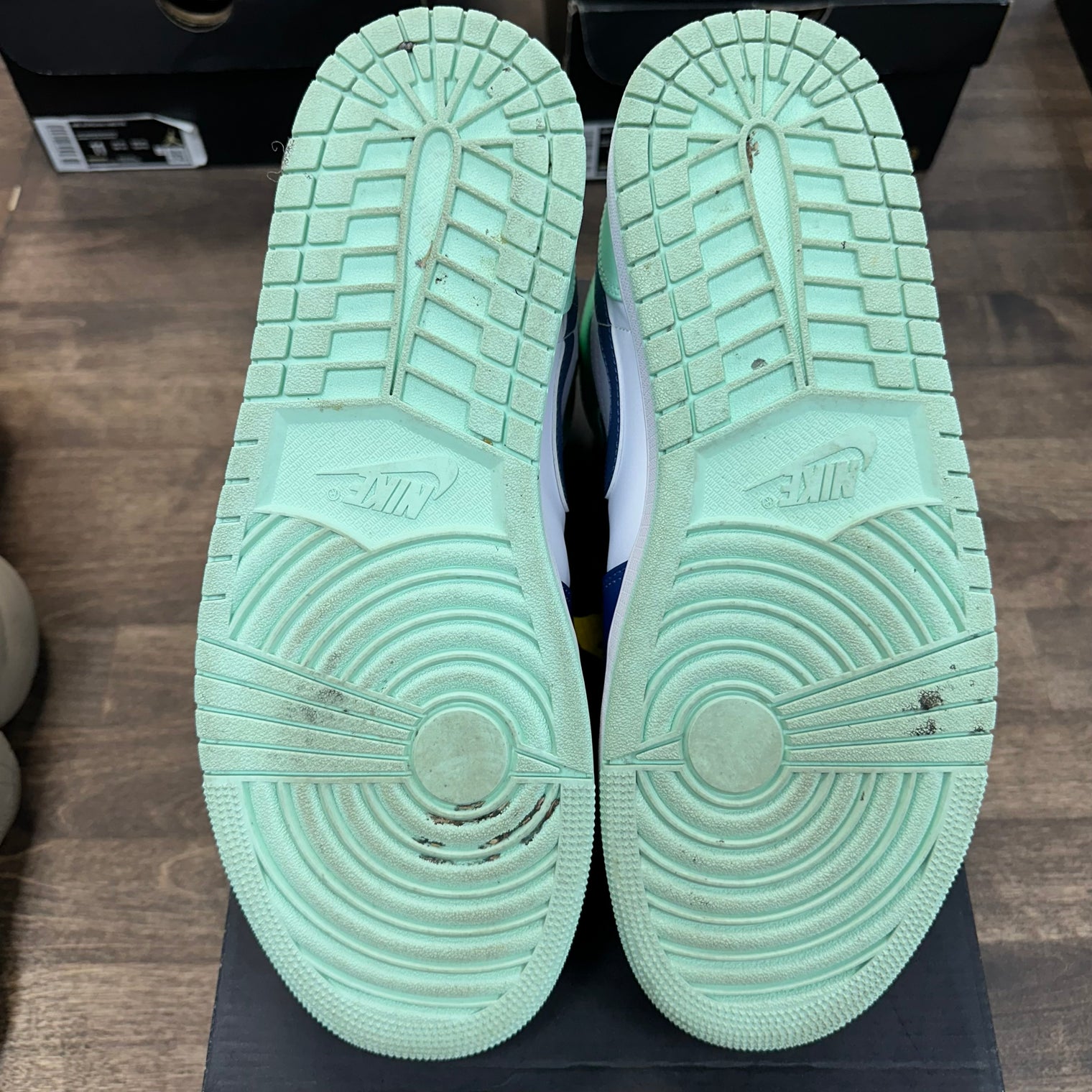 Mystic Navy Mint Foam Jordan 1 Mid (USED)