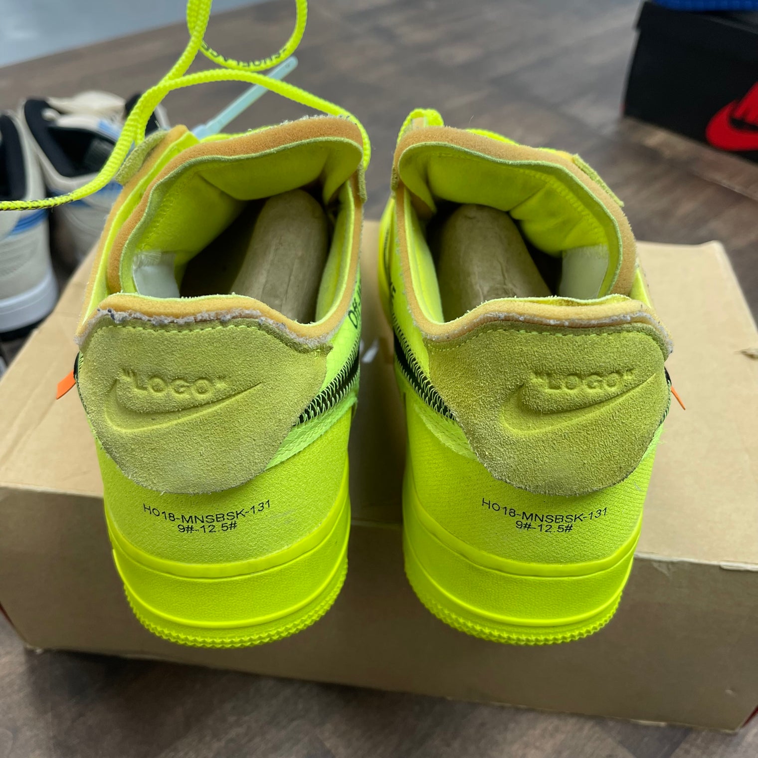 Off-White Volt Air Force 1 (USED)