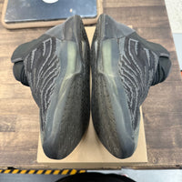 Onyx Yeezy QNTM (USED,No Box)