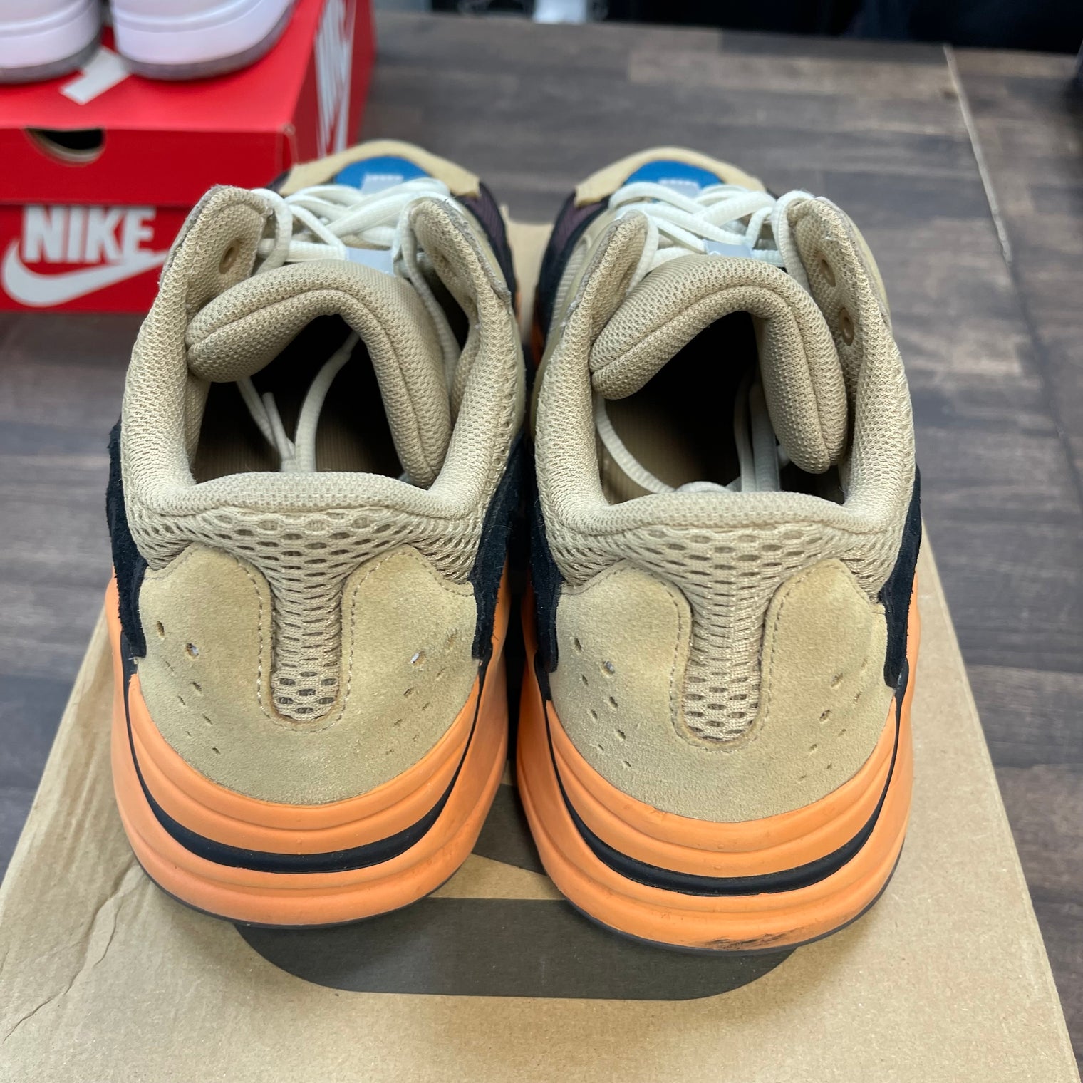 Enflame Yeezy 700 (USED)