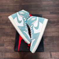 Turbo Green Jordan 1  High (USED)