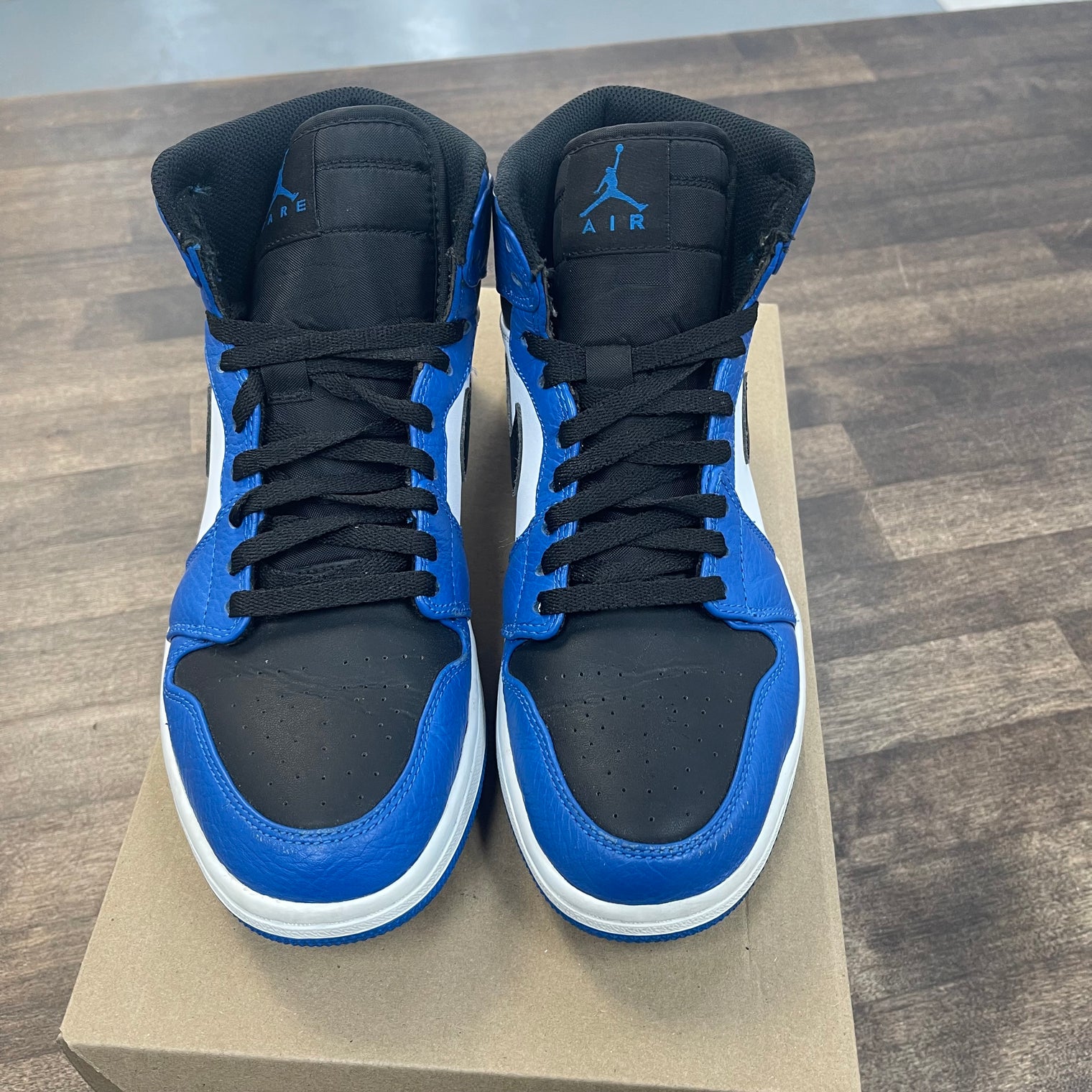 Jordan 1 High Rare Air Soar Blue (USED, No Box)