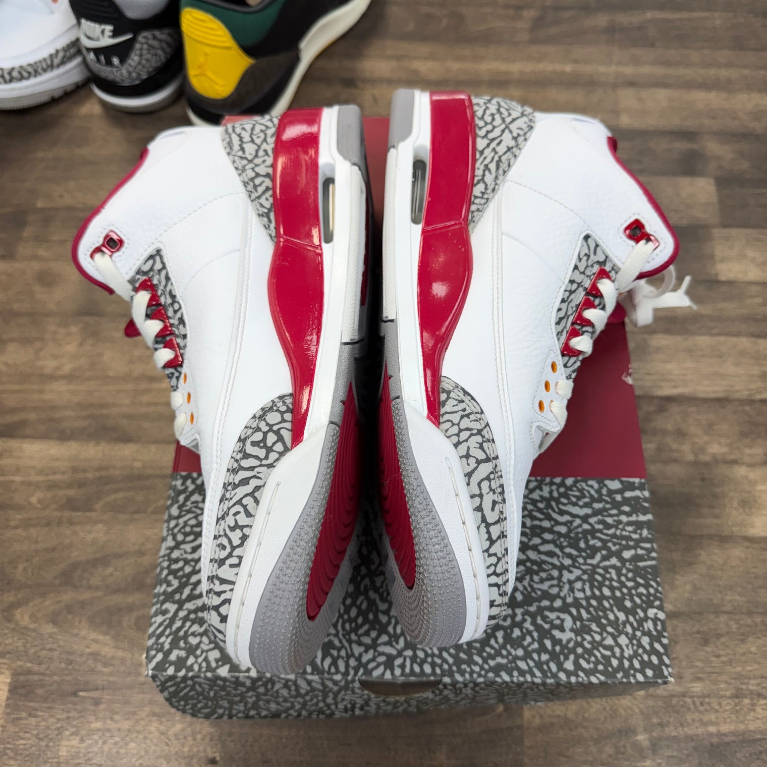 Cardinal Jordan 3 Retro (USED)