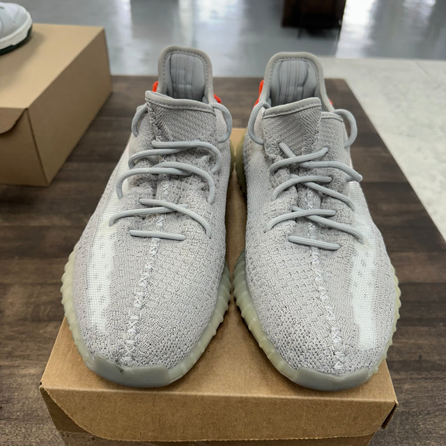 Tail Light Yeezy 350 (USED, No Box)