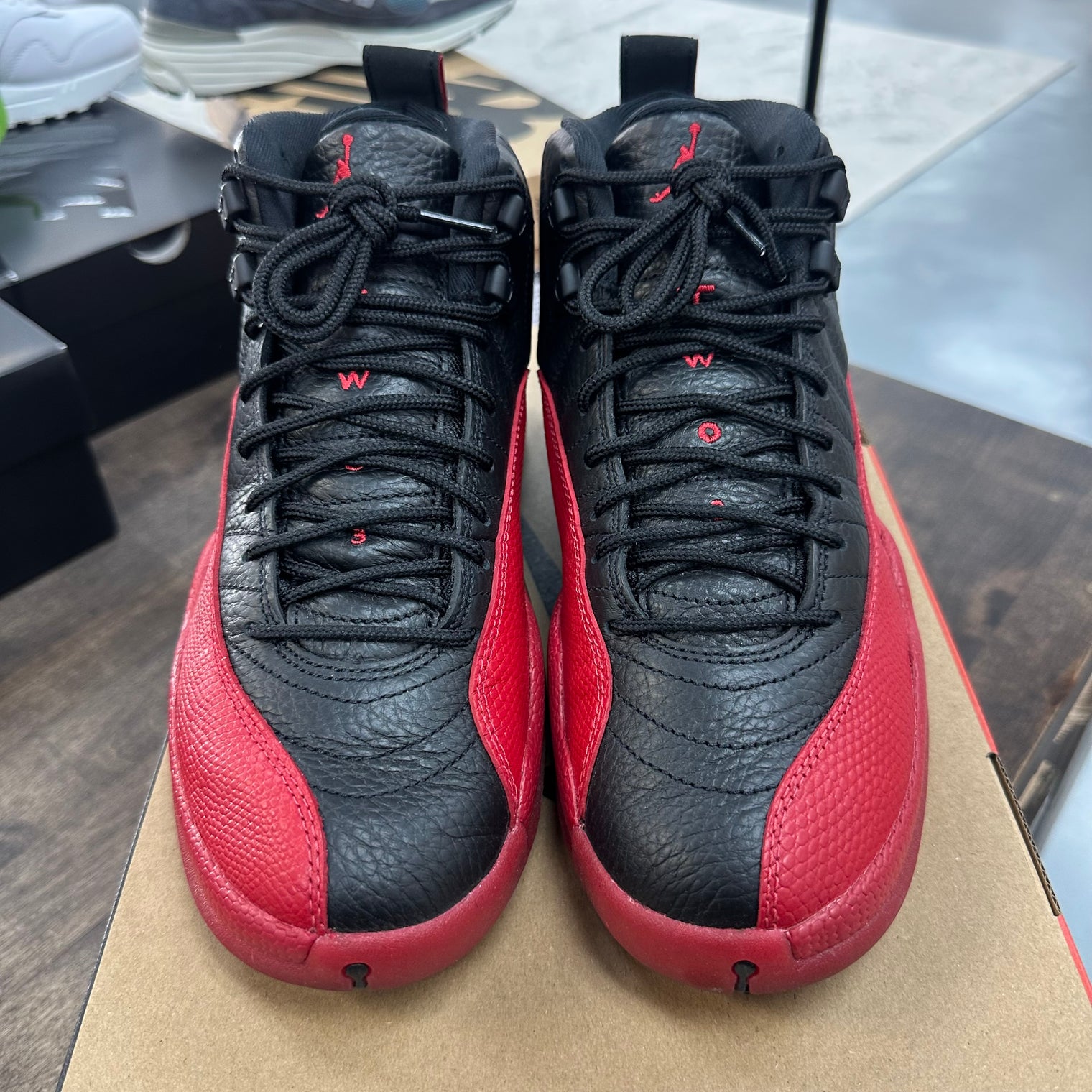 Flu Game Jordan 12 (USED)
