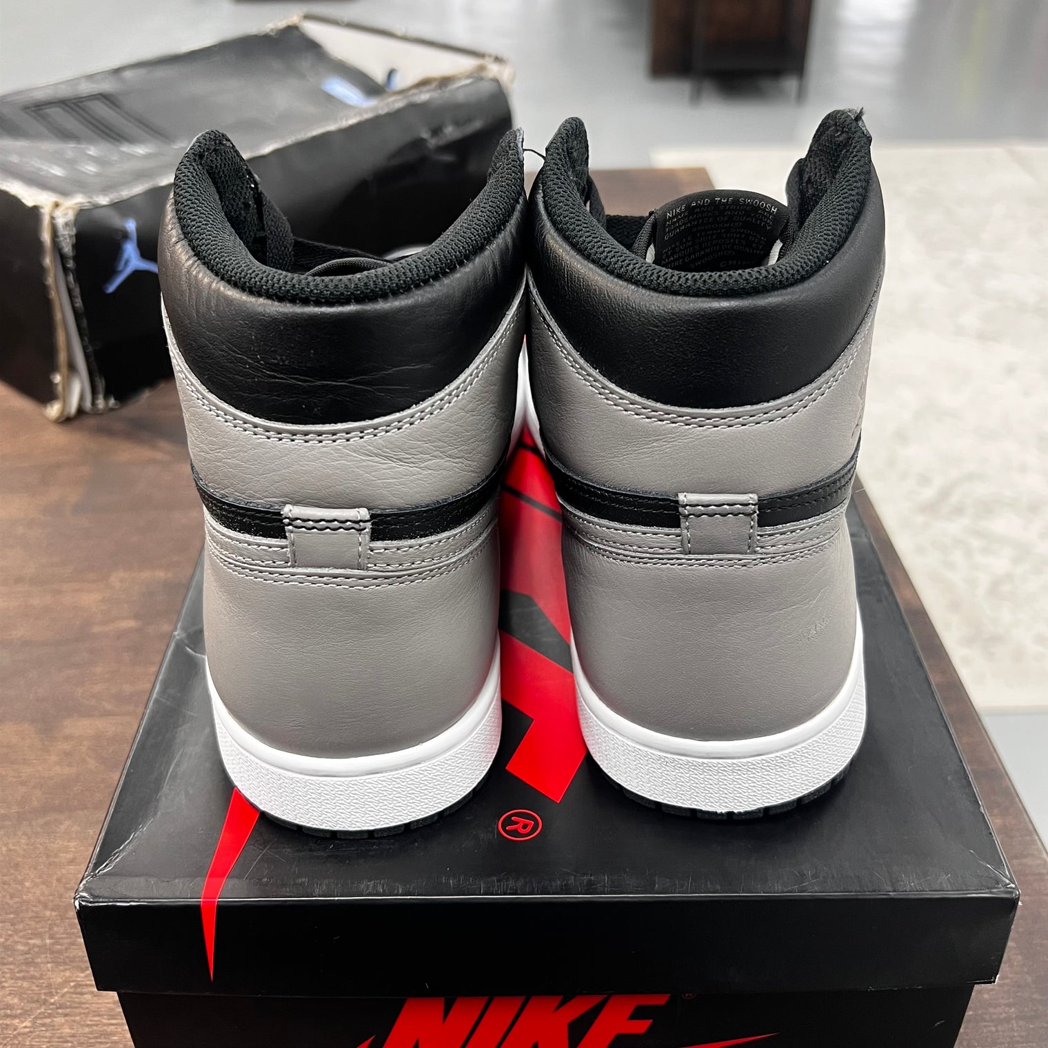 Shadow Jordan 1 High (2018) (Lightly Worn)