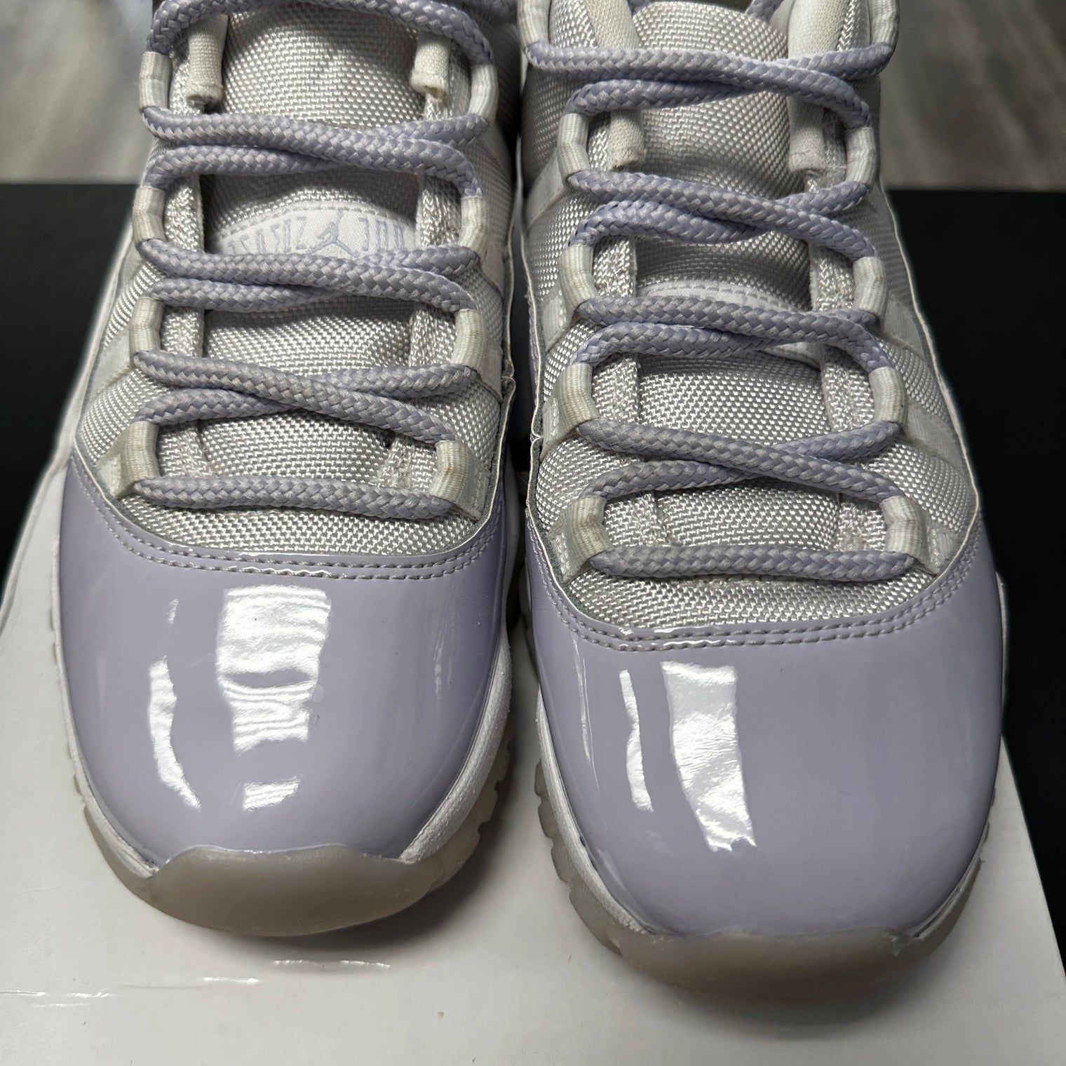 Pure Violet Jordan 11 Low (USED)
