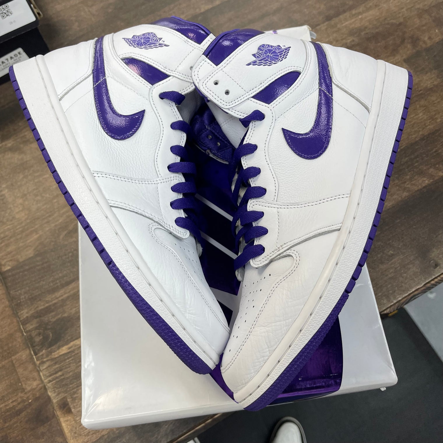 Purple Metallic Jordan 1 High (W) (USED)