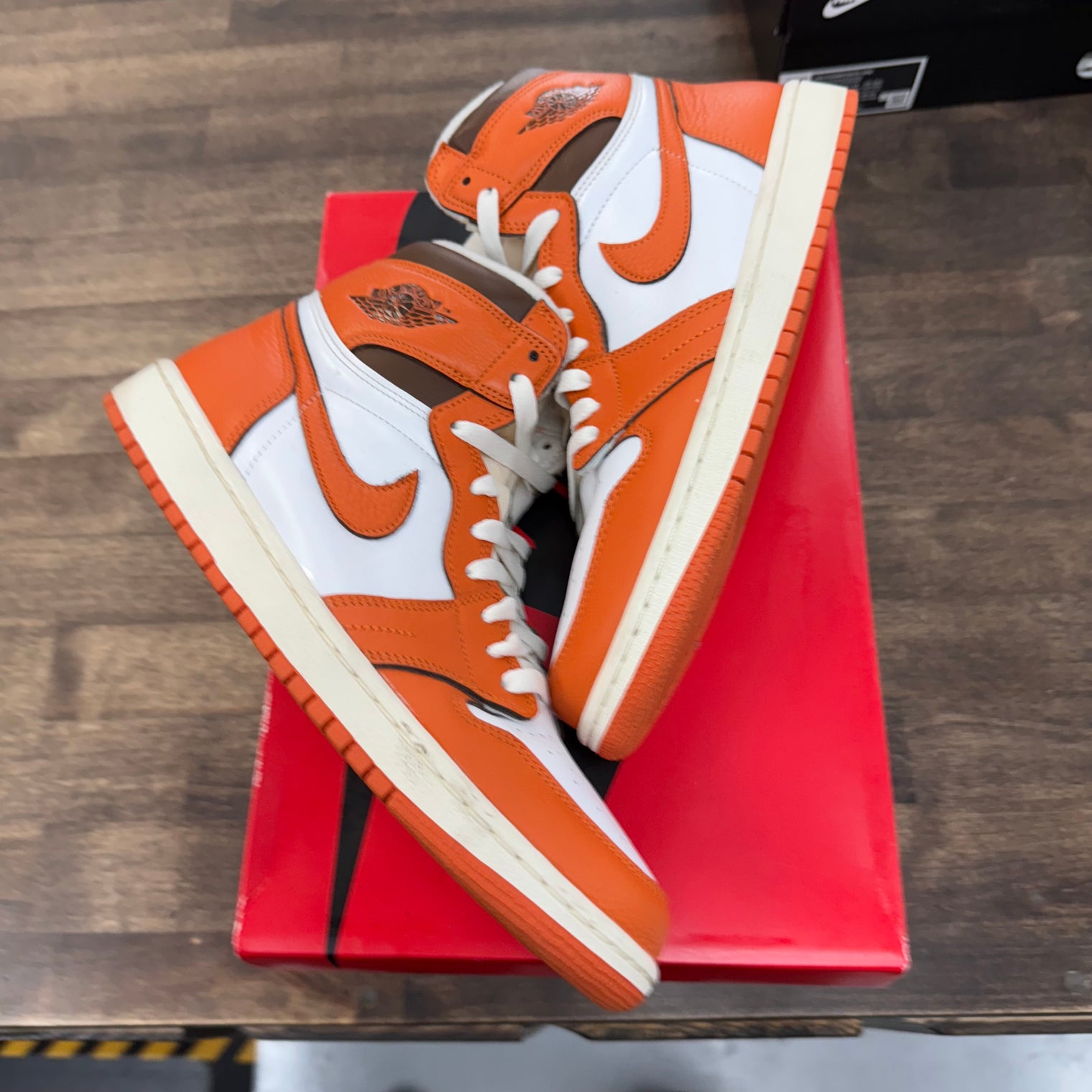 Starfish Jordan 1 High (W) (USED)