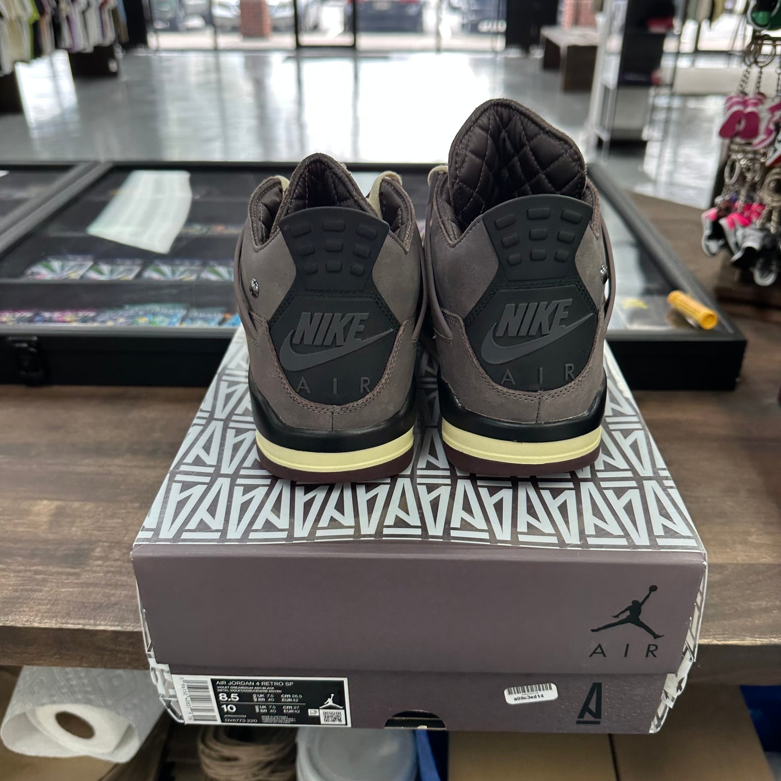 A Ma Maniere Violet Ore Jordan 4 Retro (USED)