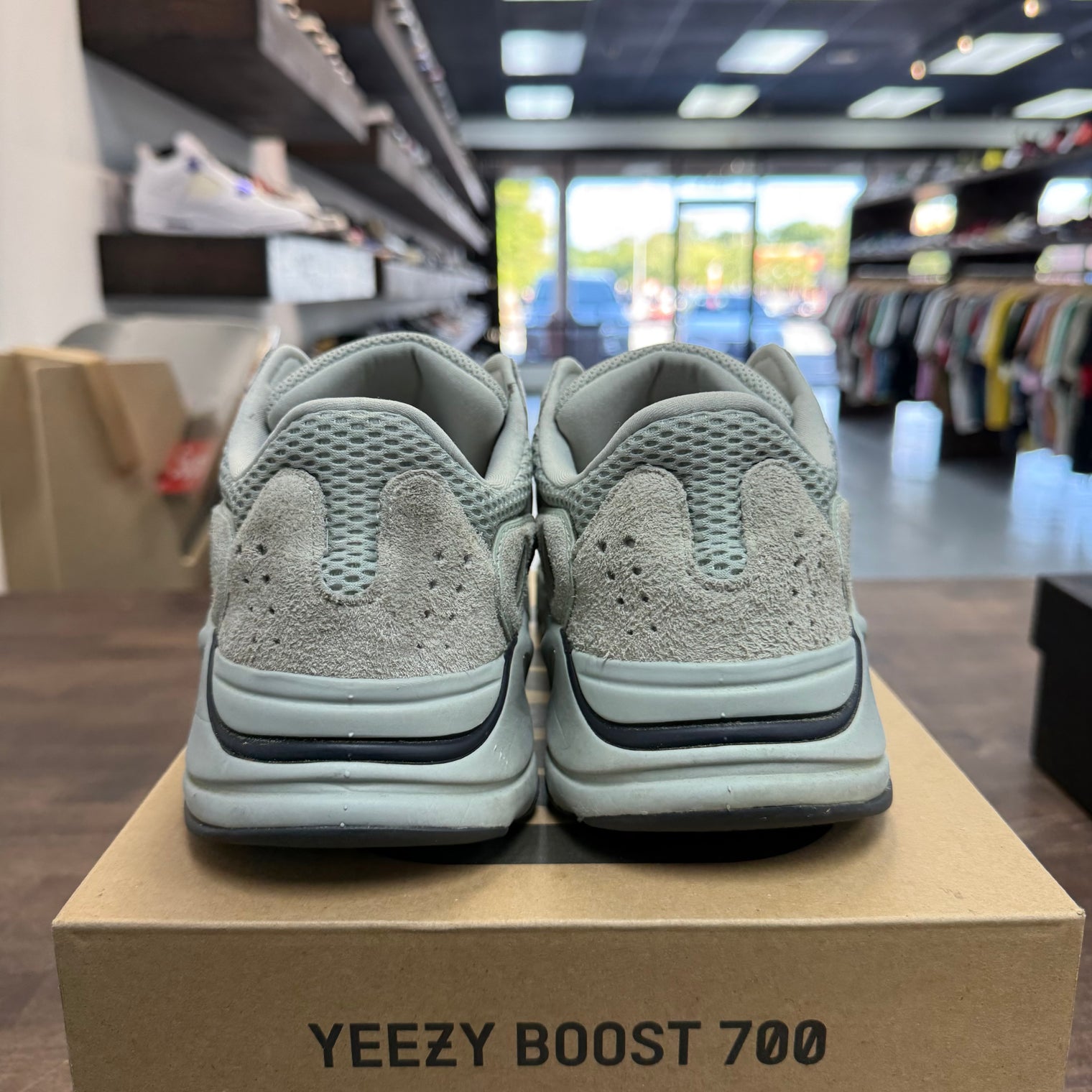 Salt Yeezy 700 (USED)