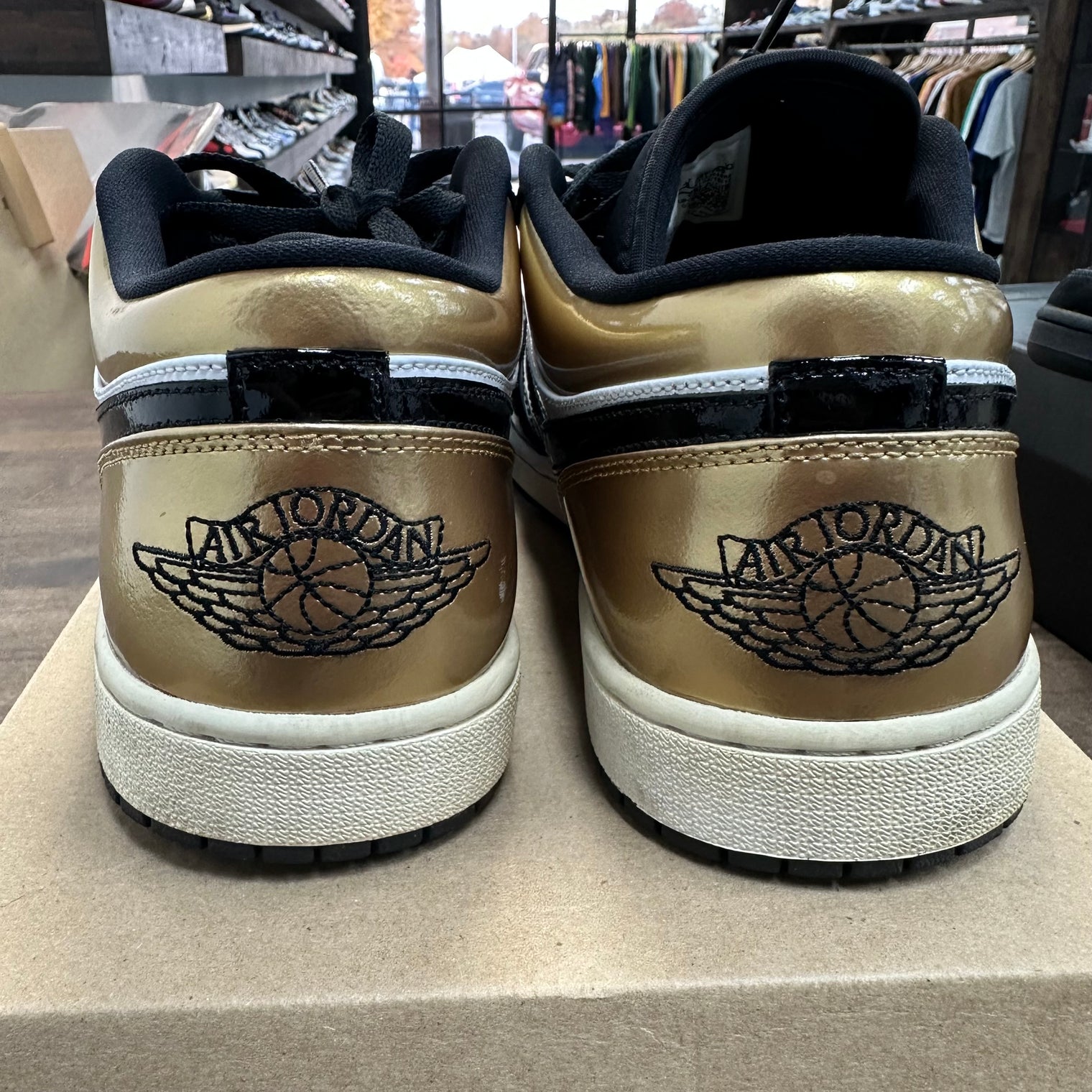 Gold Toe Jordan 1 Low (USED, No Box)
