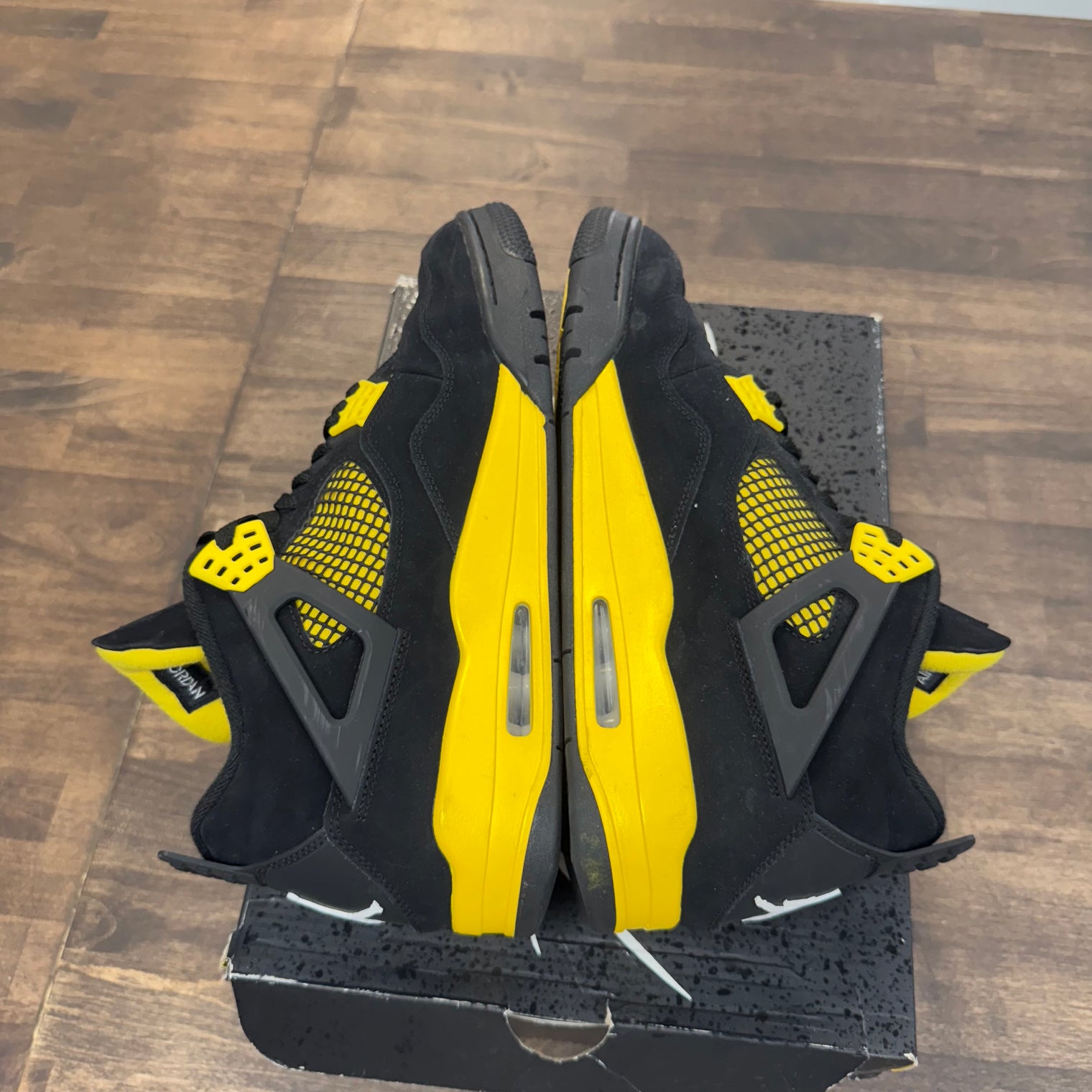 Yellow Thunder Jordan 4 Retro (USED)