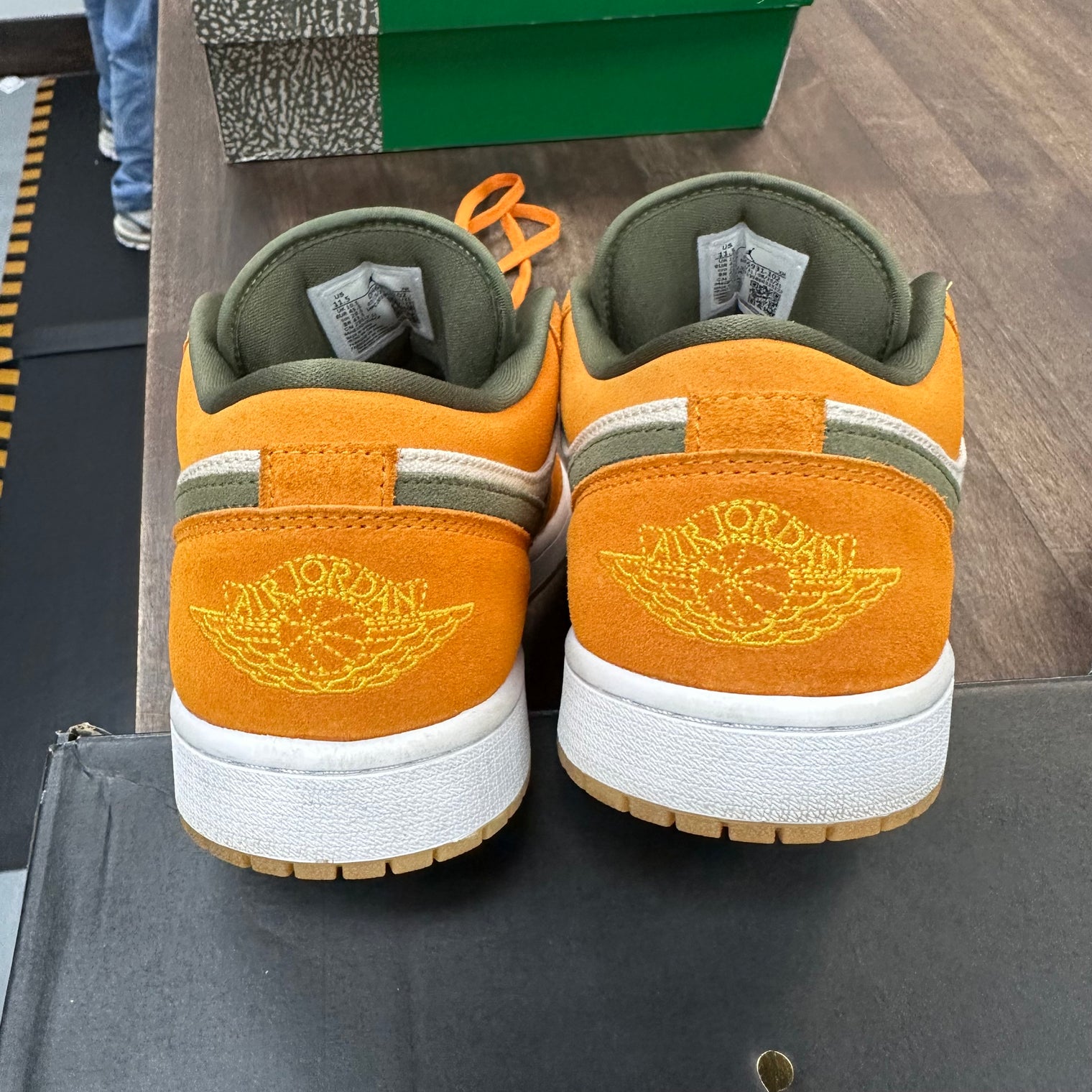 Curry Jordan 1 Low (USED)