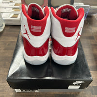 Cherry Jordan 11 (USED)