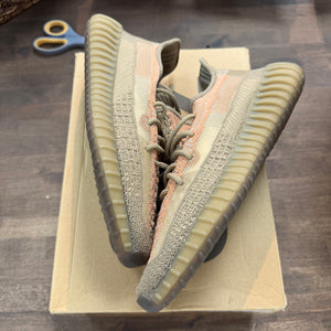 adidas Yeezy Boost 350 V2 Sand Taupe Size 9 (Pre-Owned)