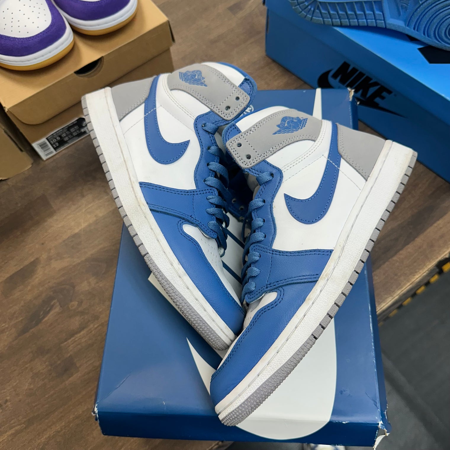 True Blue Jordan 1 High (USED)