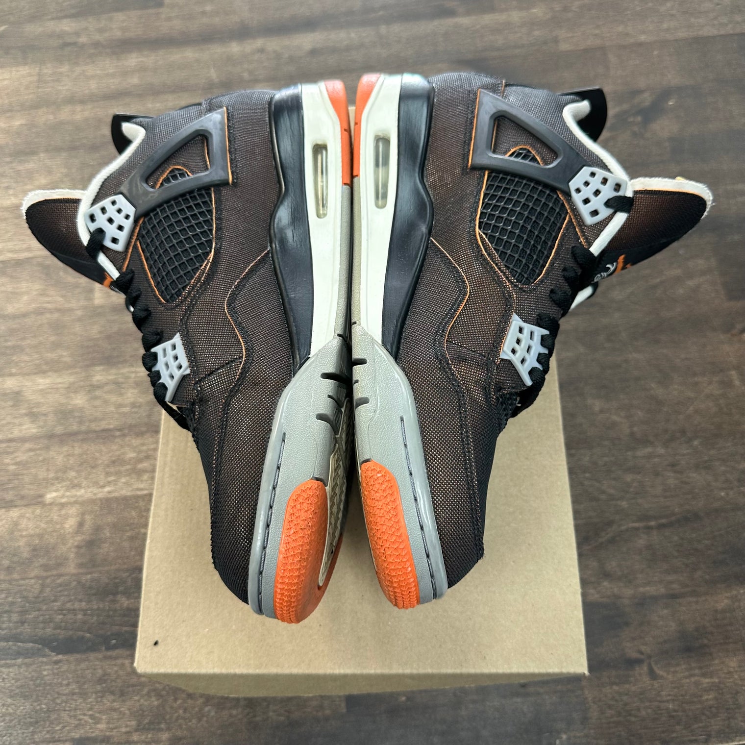 Starfish Jordan 4 (W) (Cut/Tear) (USED, No Box)