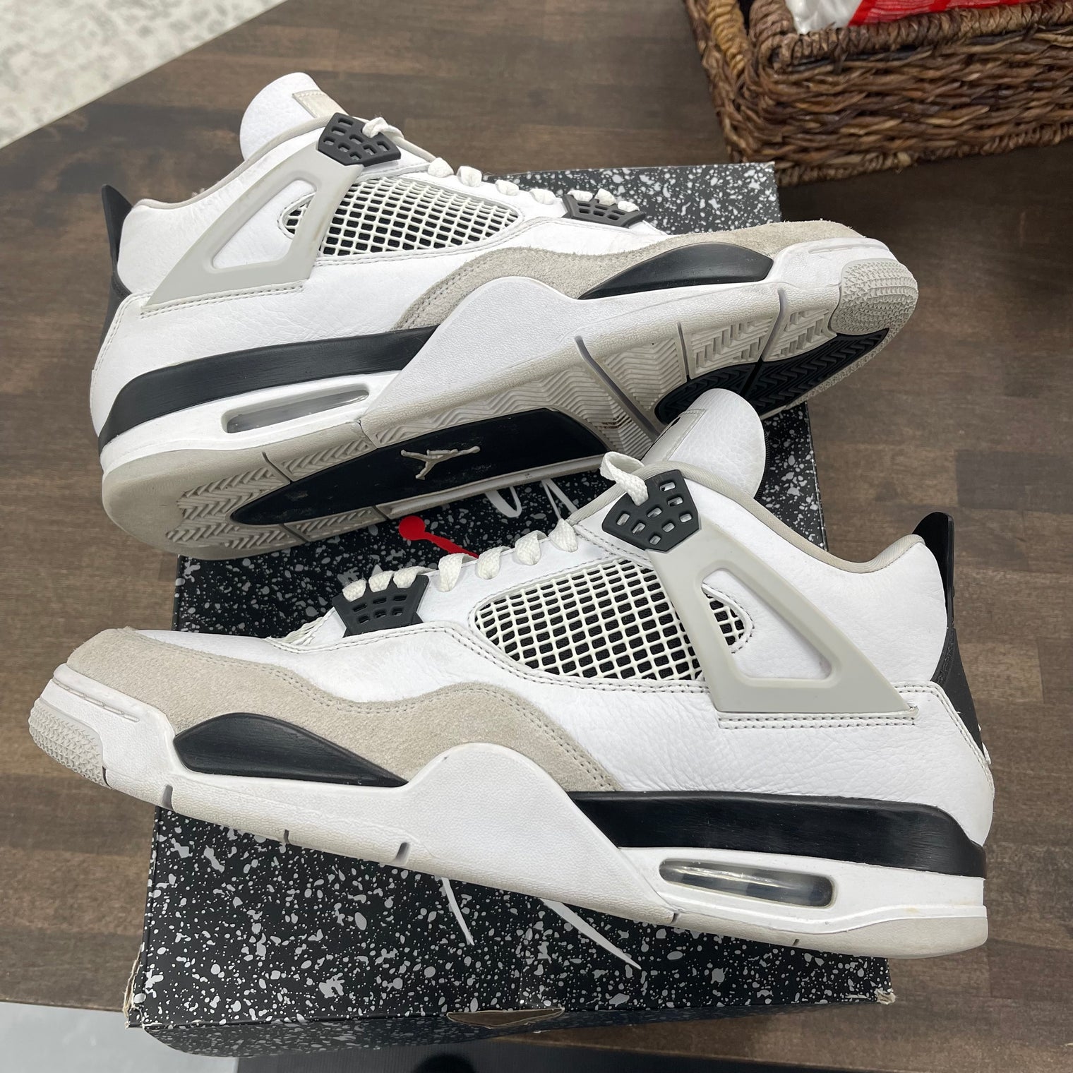 Military Black Jordan 4 (USED)