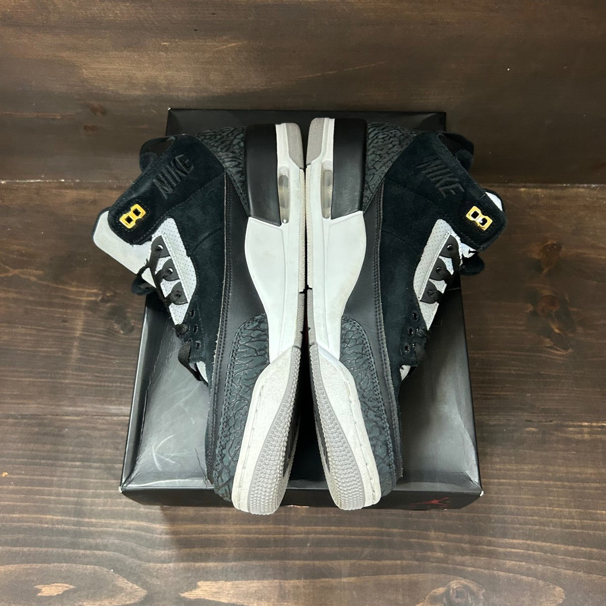 Jordan 3 Retro Tinker Black Cement Gold - Image 4