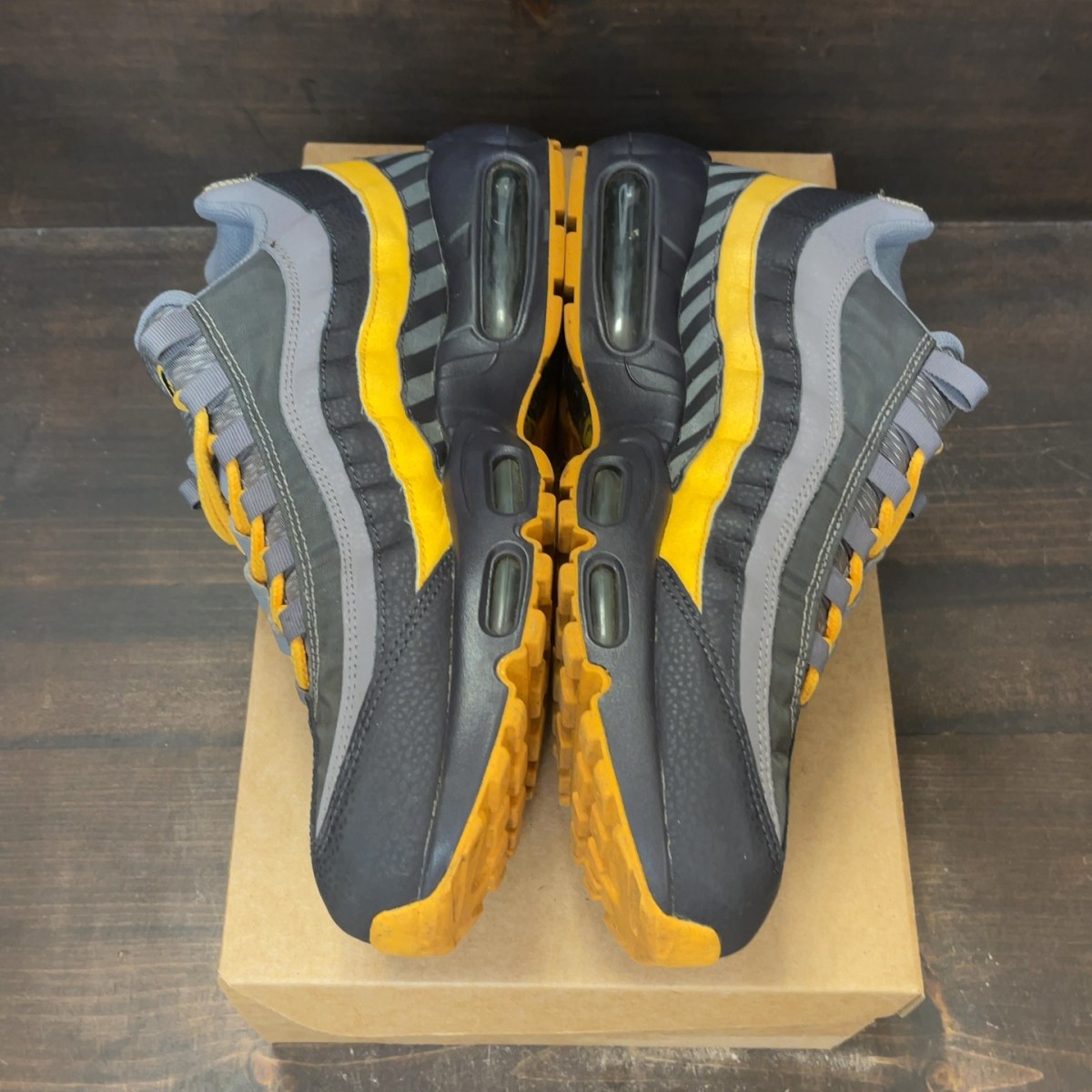 Nike Air Max 95 I-95 Pack Size 11 (Pre-Owned) - Image 4