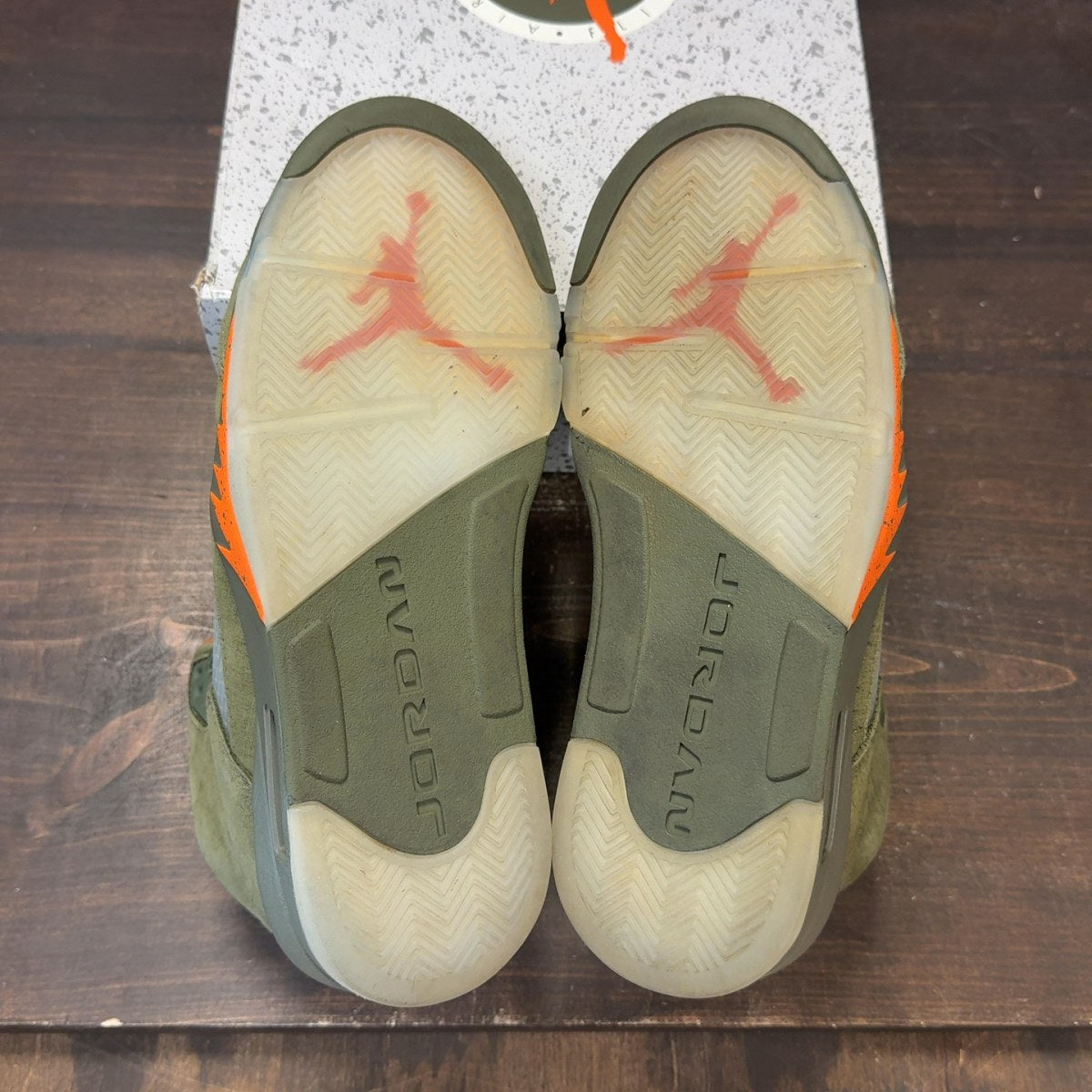 Jordan 5 Retro Olive (2024) - Image 9