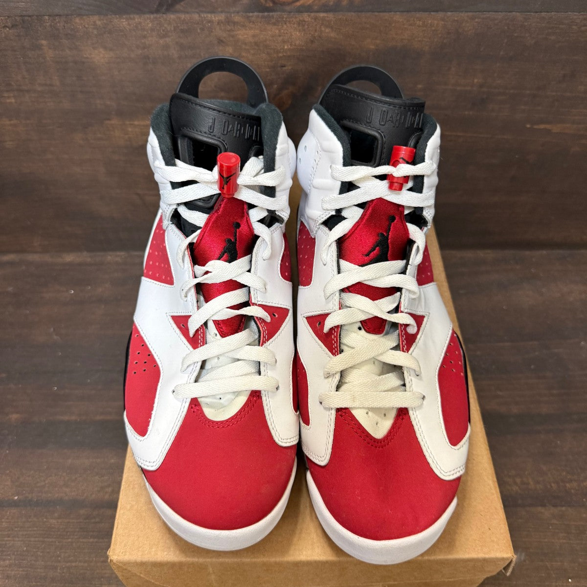 Jordan 6 Retro Carmine (2021) Size 9.5 (Pre-Owned) - Image 3