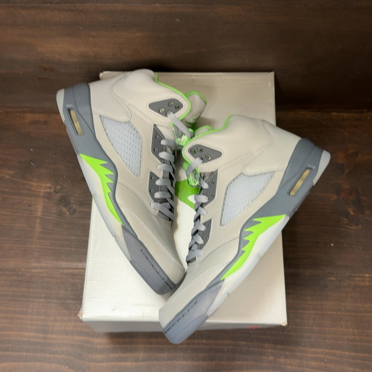 Jordan 5 Retro Green Bean (2022) - Image 2