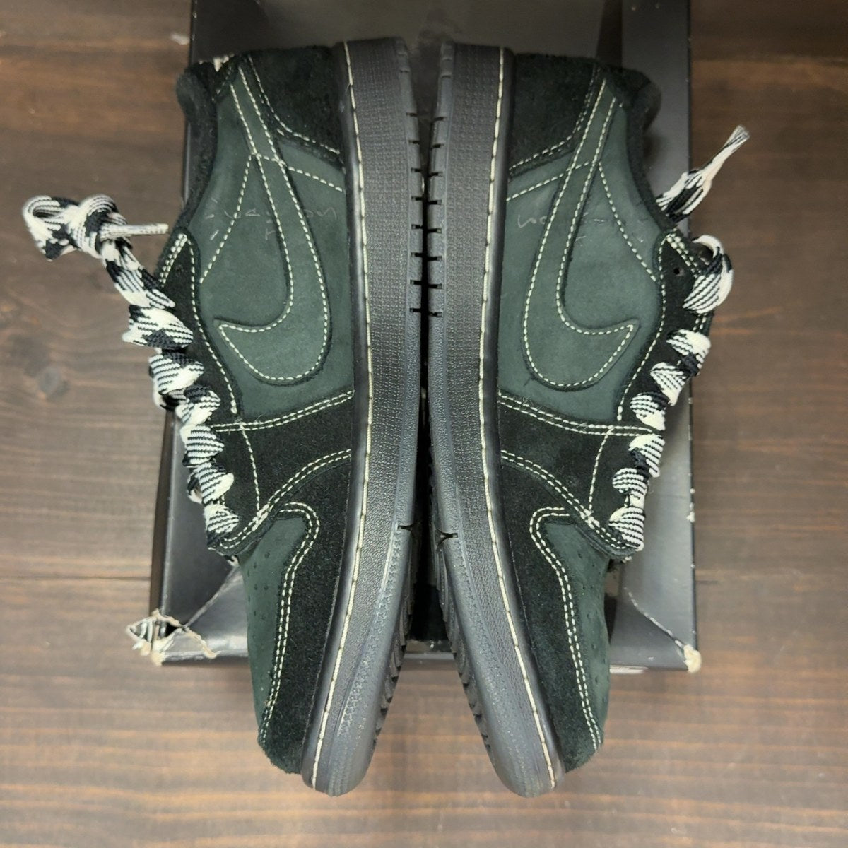 Jordan 1 Retro Low OG SP Travis Scott Black Phantom - Image 4