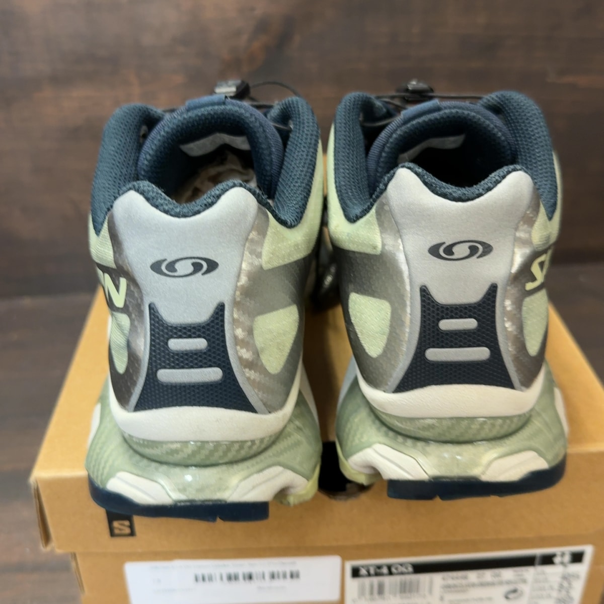 Salomon XT-4 OG Carbon Celadon Green Size 7.5 (Pre-Owned) - Image 4